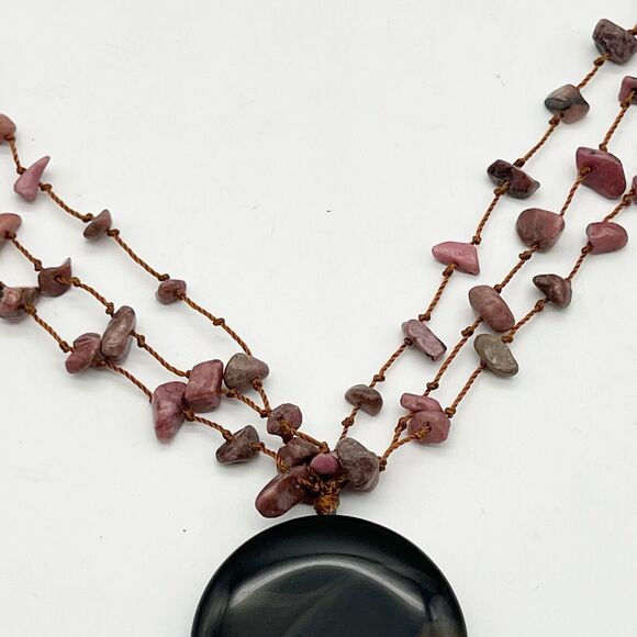 Mauve Stone Chip 3 Strand Polished Black Stone Pendant Tassel Boho Necklace 25” - Picture 5 of 12